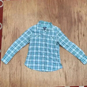 Eddie Bauer Sport green flannel women's size medium snap buttons